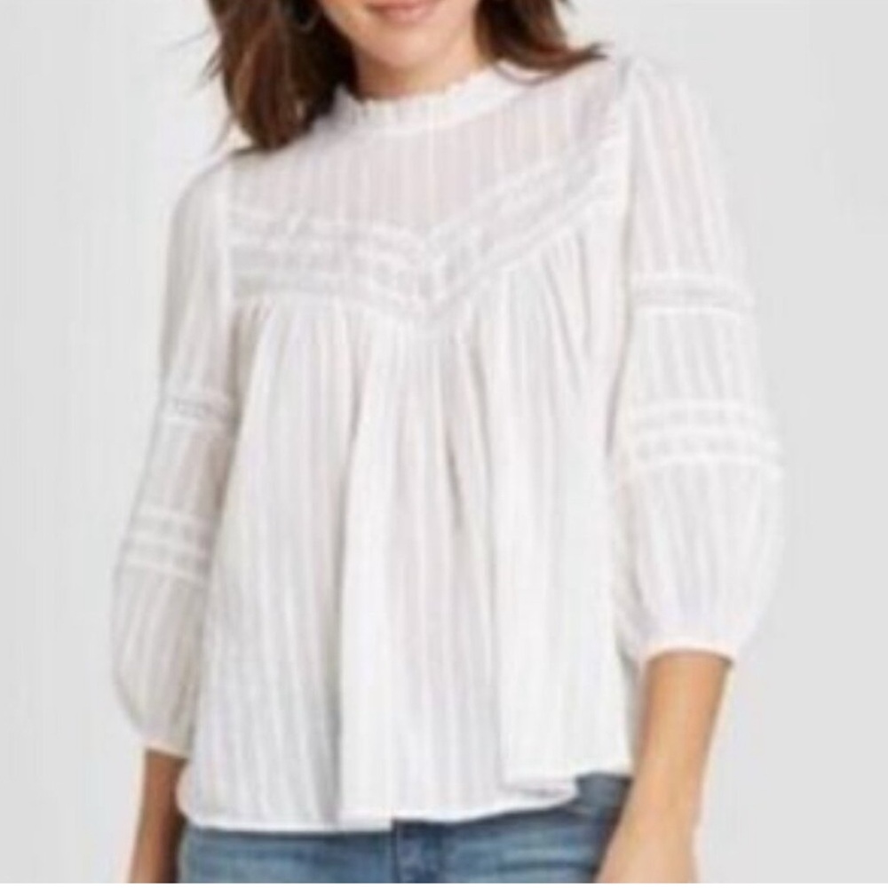Universal Thread White Lace cottagecore flowy top in size XL 3/4 length